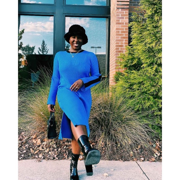 🔖 FUTURE COLLECTIVE x Target Long Sleeve Sweater Dress Kahlana Barfield Brown - Picture 7 of 17